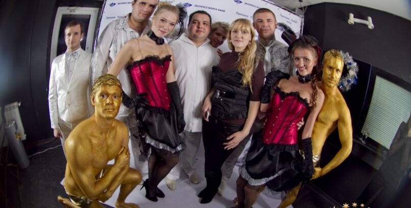 Ежегодная Премия Лайф-2010 для компании «Экспресс-Волга Банк»