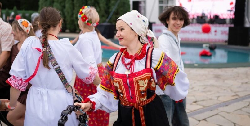 РУССКО-НАРОДНЫЙ ФЕСТИВАЛЬ ДЛЯ КОМПАНИИ «СОВКОМБАНК»