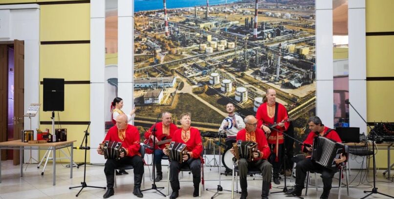 ДЕНЬ НЕФТЯНИКА