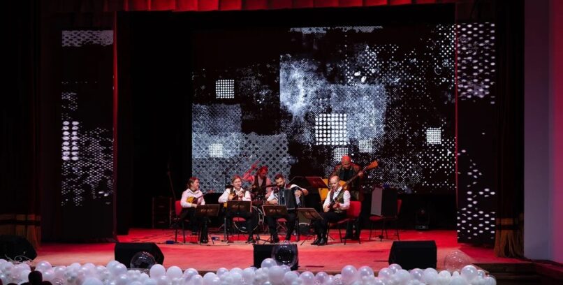 ДЕНЬ НЕФТЯНИКА